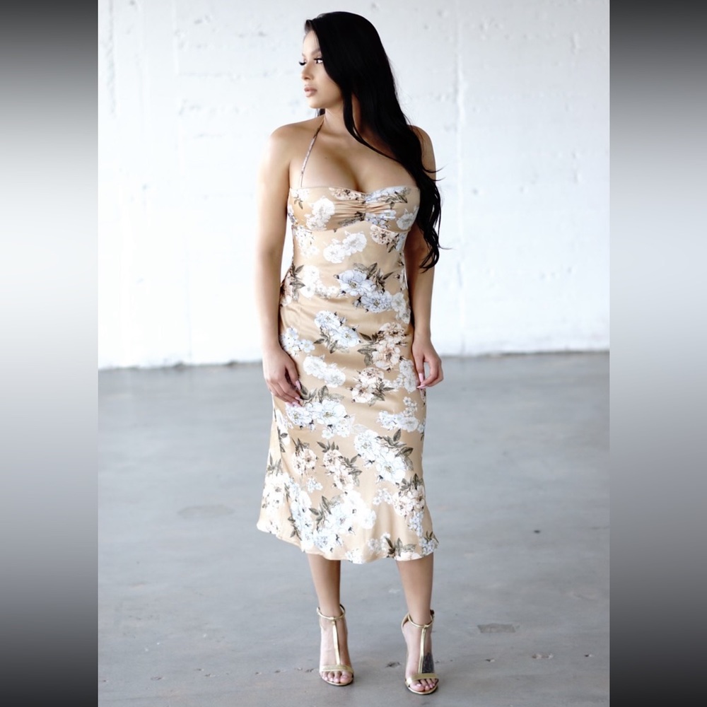 Maxi floral dress